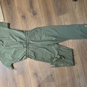 Albion Jumper Olive Green Women's Small TALL